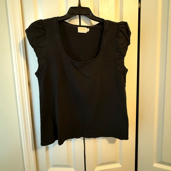 Nation LTD Tops - NATION Scoop Neck Top with Ruffled Sleeve in Black